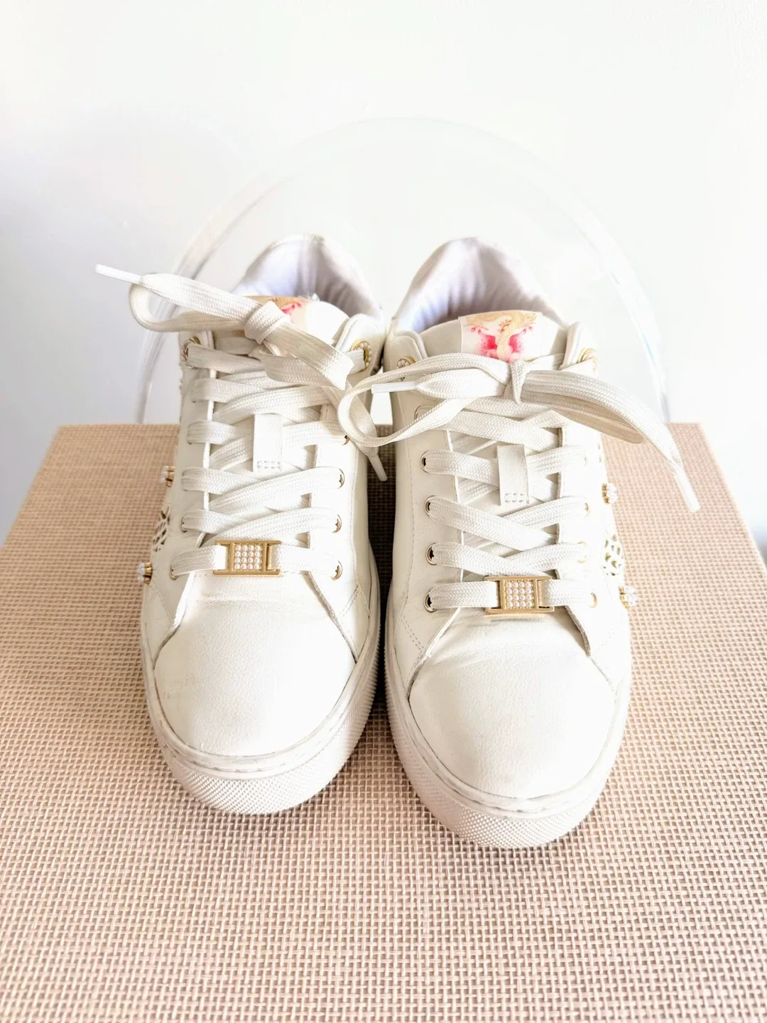 Aldo White Sneakers Size 7.5 image indicator(3)