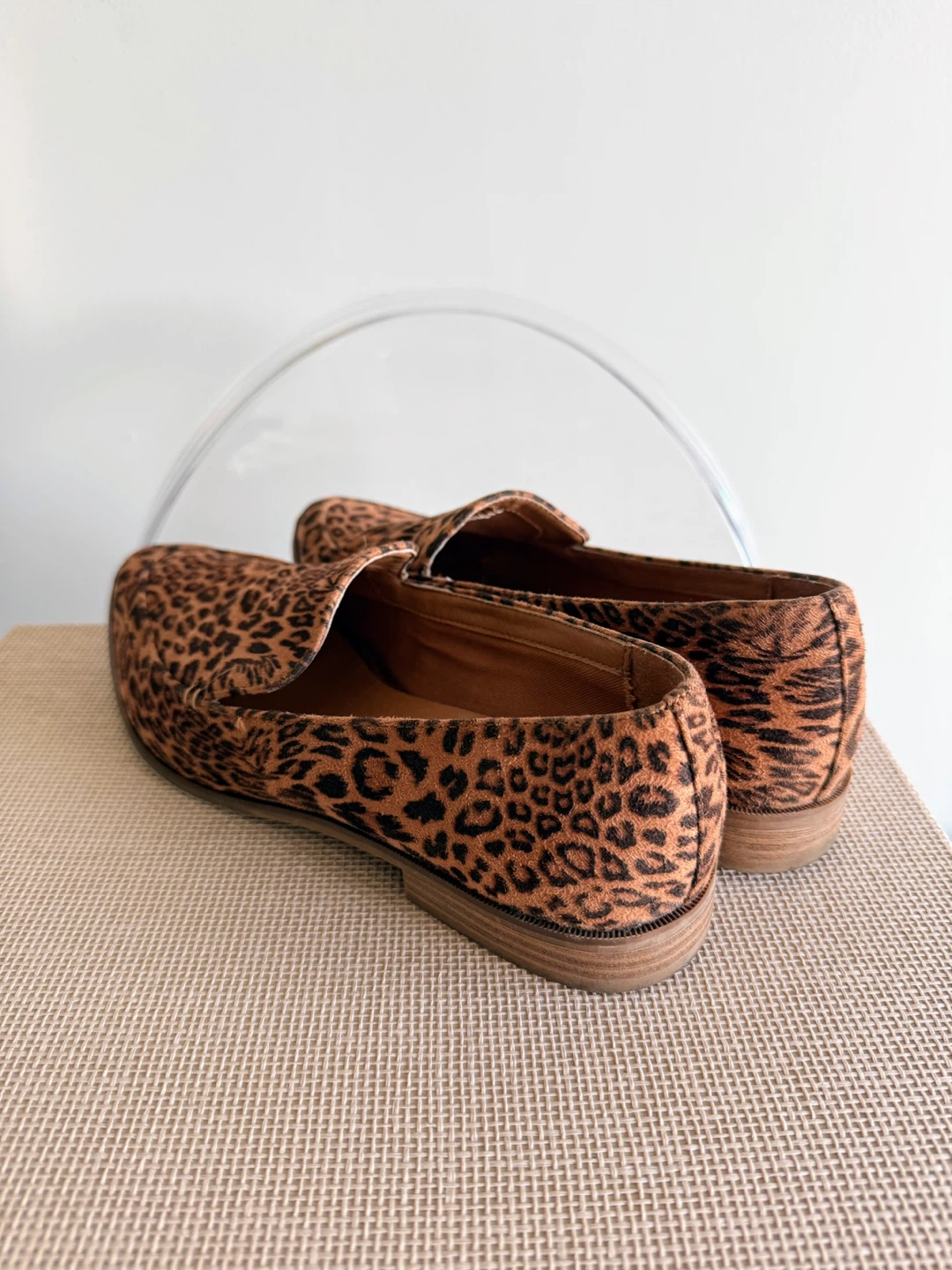 Leopard Print Loafers Size 8 - photo 4