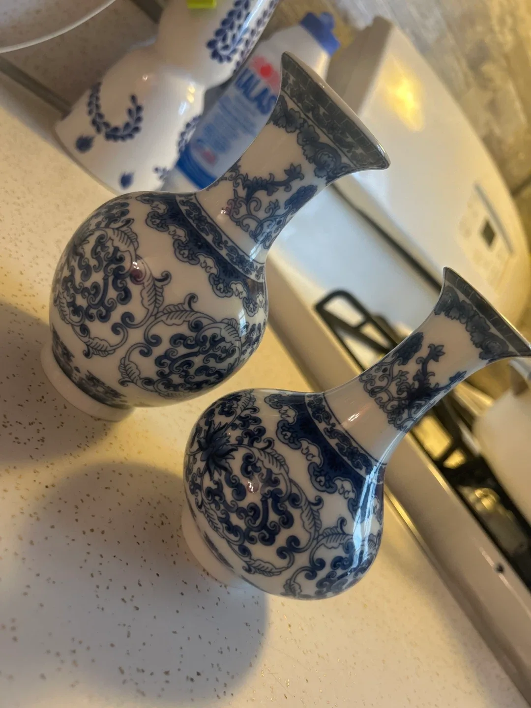 Blue & White Porcelain Bud Vase - Floral Design image indicator(3)