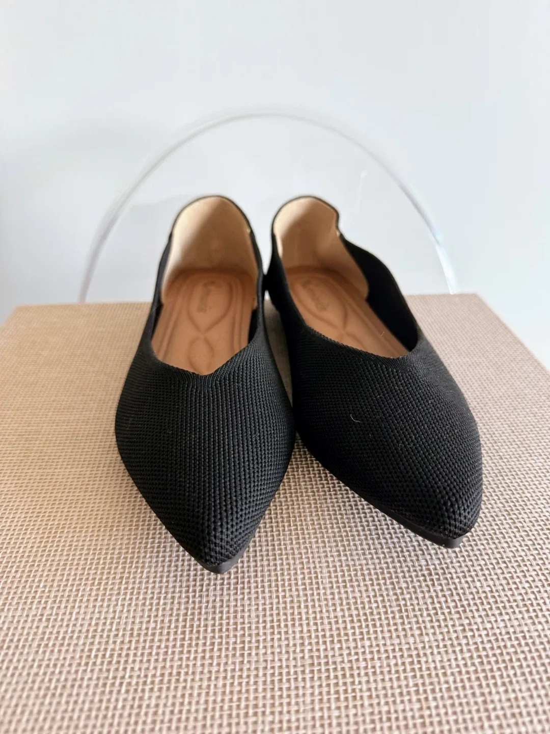 Black Knit Flats Size 8 image indicator(2)