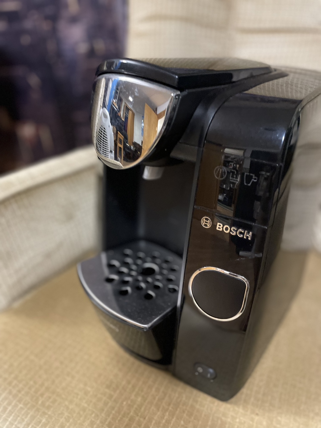 Bosch Tassimo Coffee Maker - photo 3