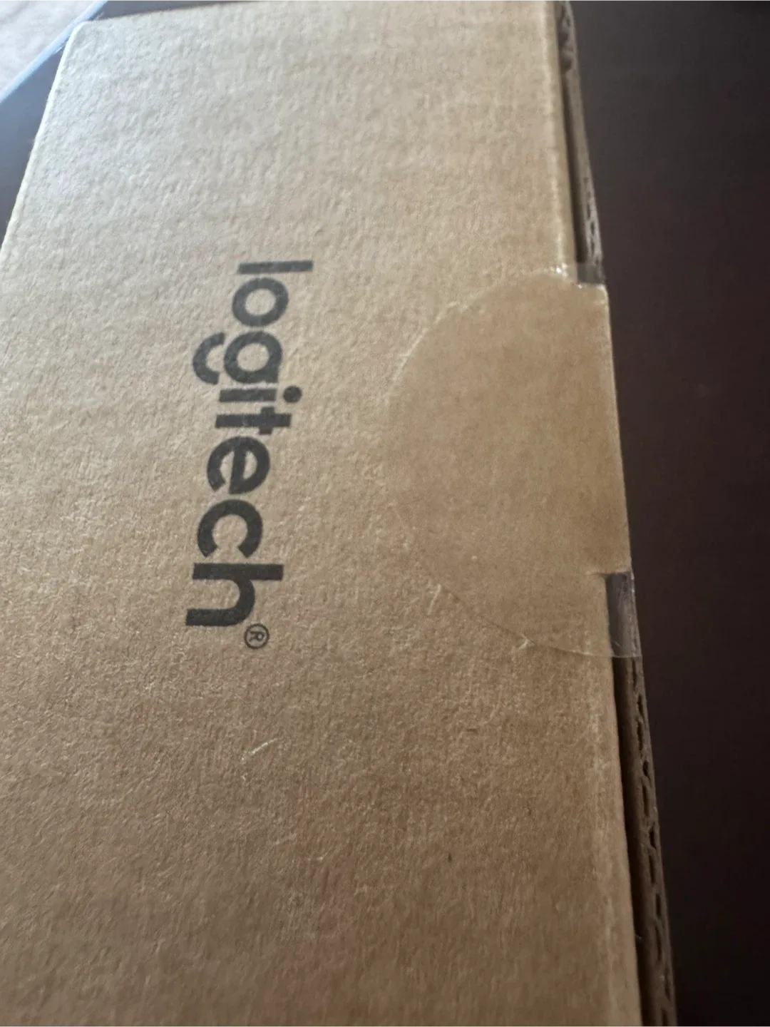 BNIB Logitech Signature Wired M520 L for Business Mouse image indicator(2)