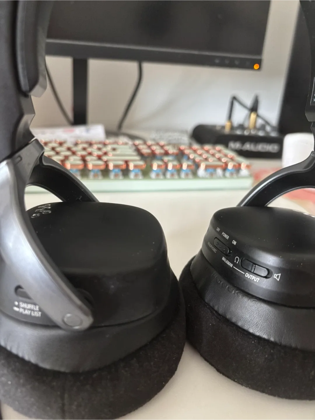 Sony Wired Headphones - Black NWZ-WH303 image indicator(5)