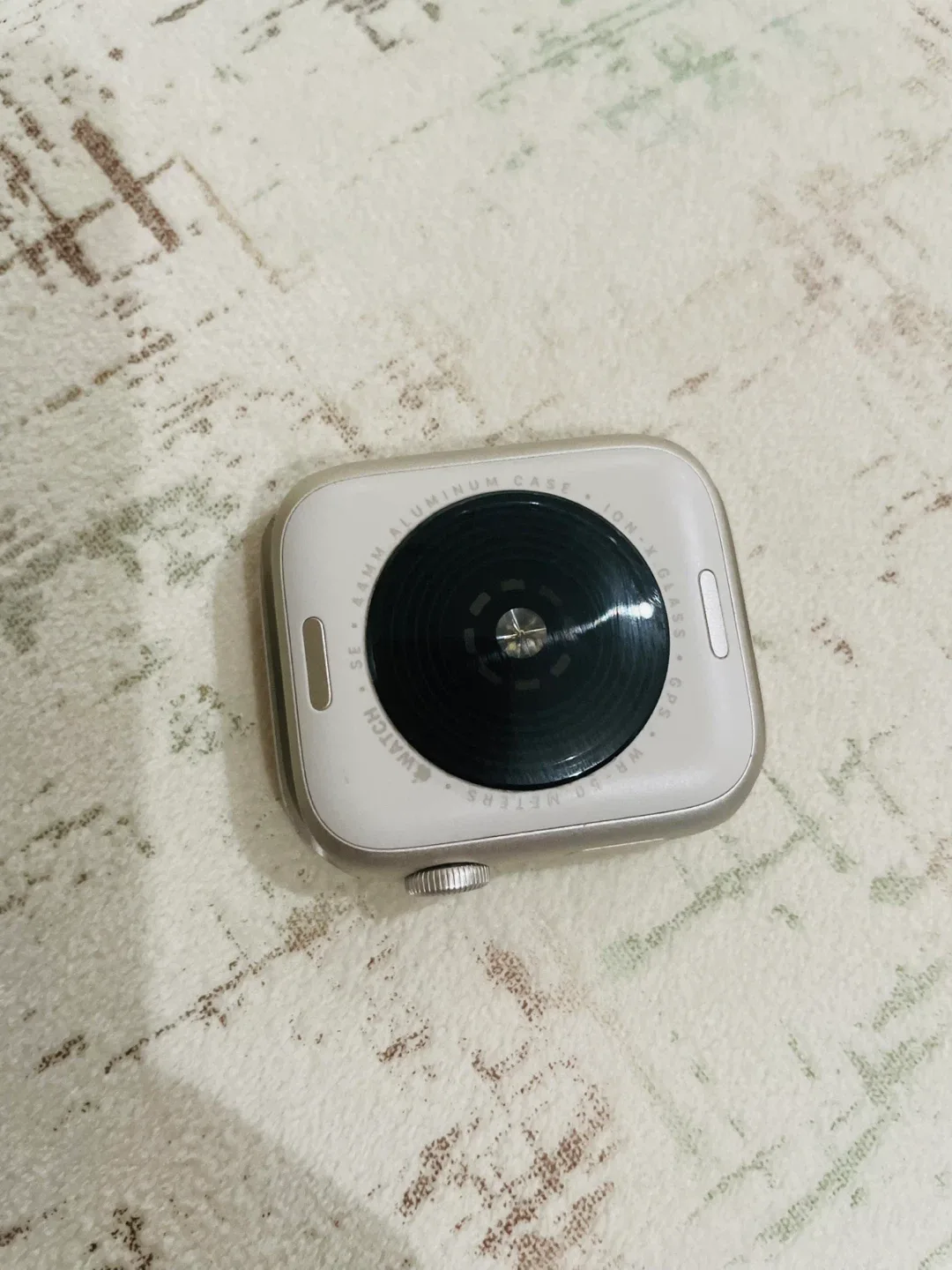 Apple Watch SE2 GPS 44 mm Aluminum Starlight image indicator(5)