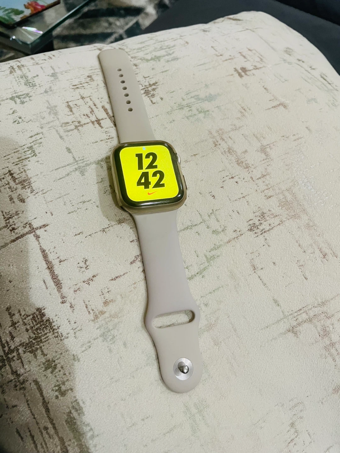 Apple Watch SE2 GPS 44 mm Aluminum Starlight