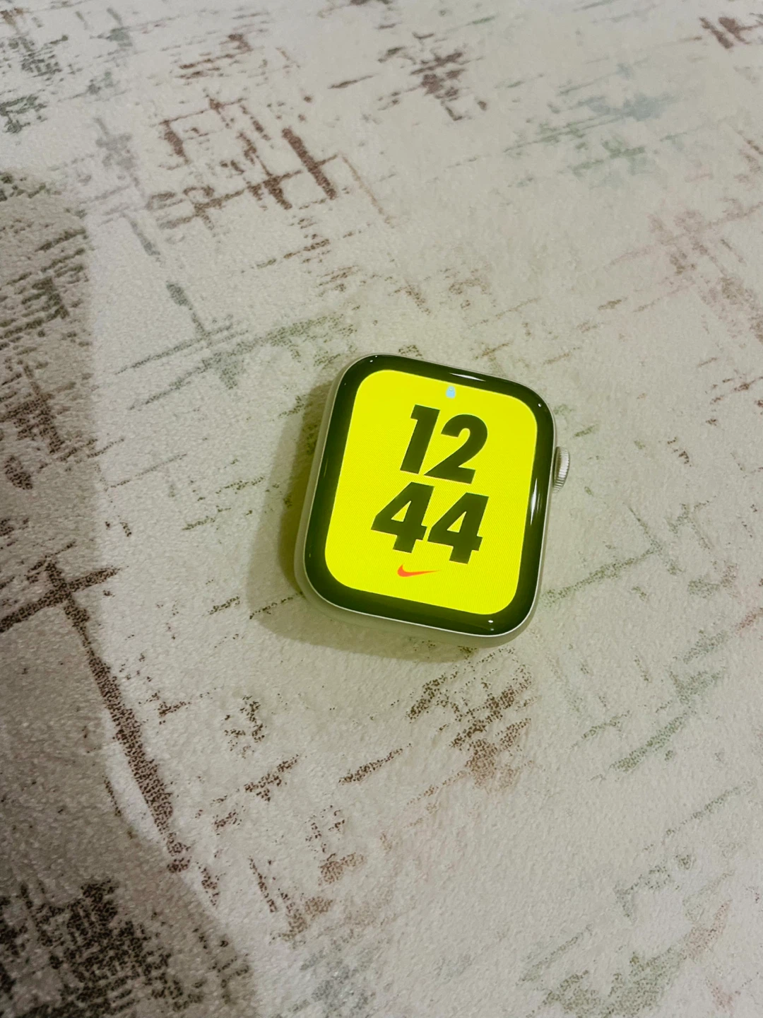Apple Watch SE2 GPS 44 mm Aluminum Starlight - photo 3