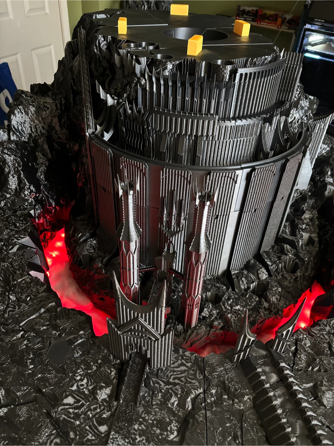 Lord of the Rings Barad-dûr Statue - photo 4