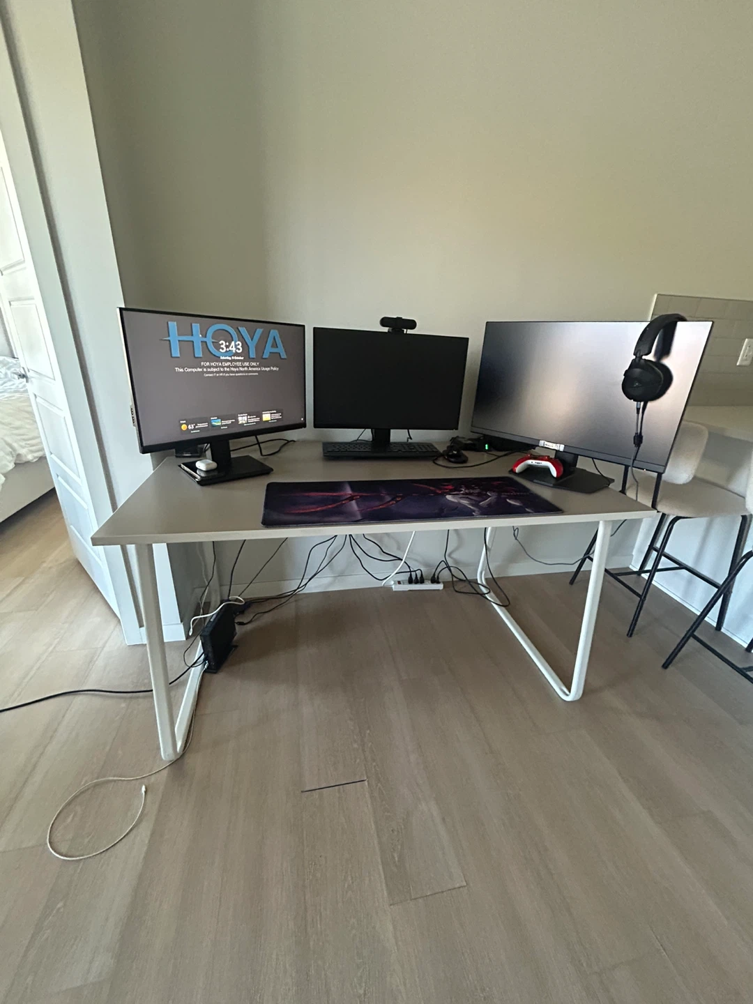 MOVE OUT SALE- gaming desk $150