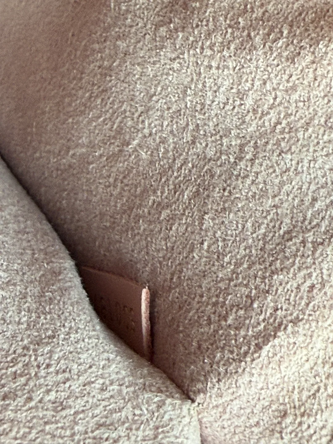 Louis Vuitton NeoNoe Bag image indicator(10)