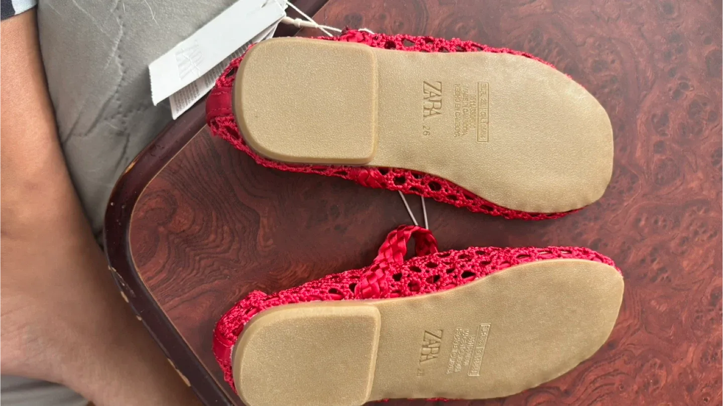 Zara Red Mesh Ballet Flats - Size 9.5 (US) image indicator(2)