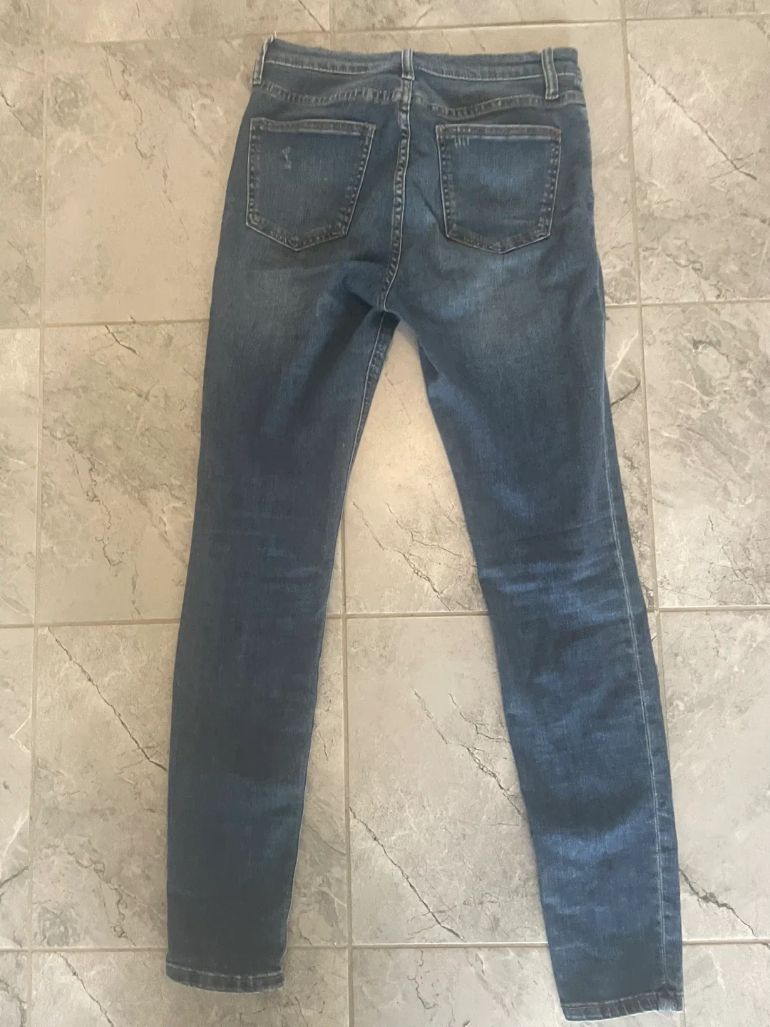 edyson distressed Jeans - Size 28 image indicator(4)