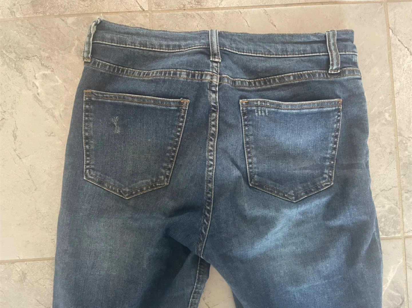 edyson distressed Jeans - Size 28 image indicator(5)