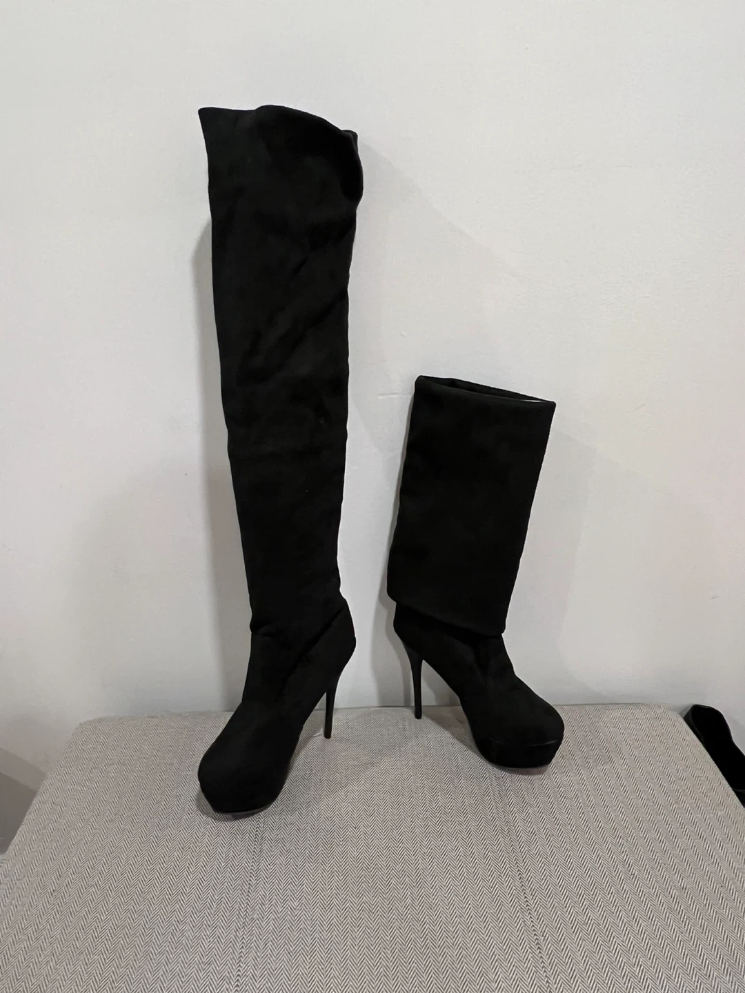 Black Thigh High Stiletto Boots