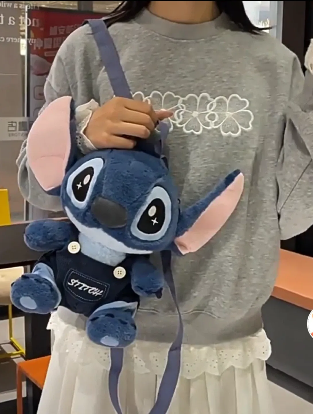 Plush Backpack image indicator(3)