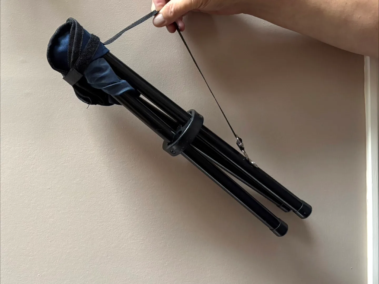 1 Portable Folding Stool - Blue image indicator(3)