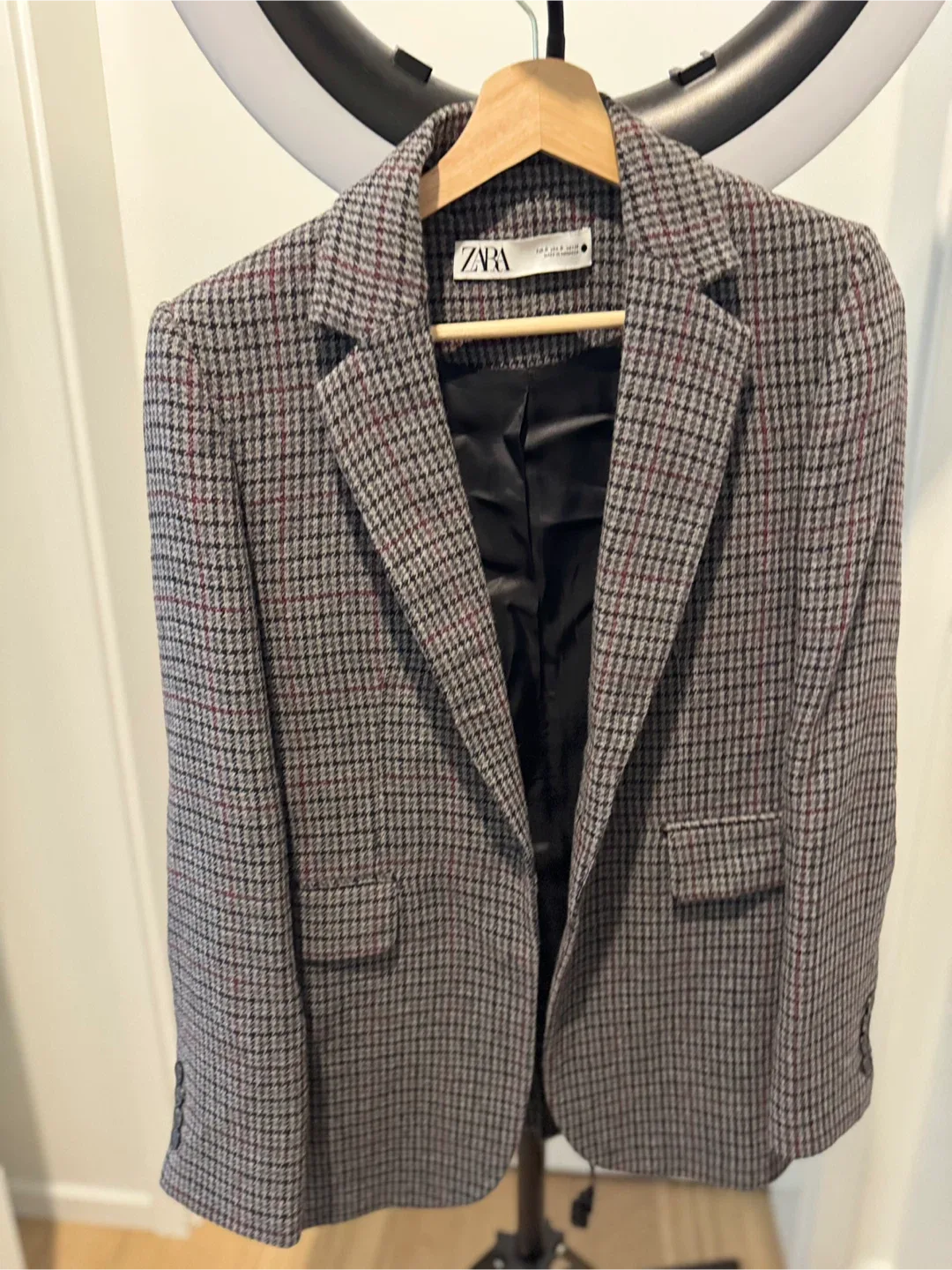 Zara Houndstooth Blazer - Size S image indicator(3)
