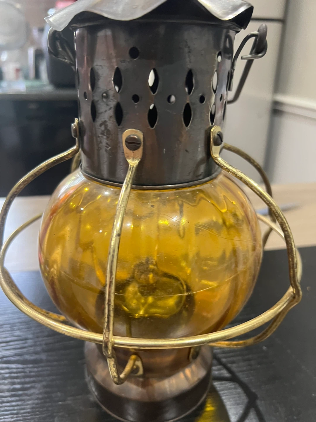 Vintage Style Amber Glass Lantern - photo 4