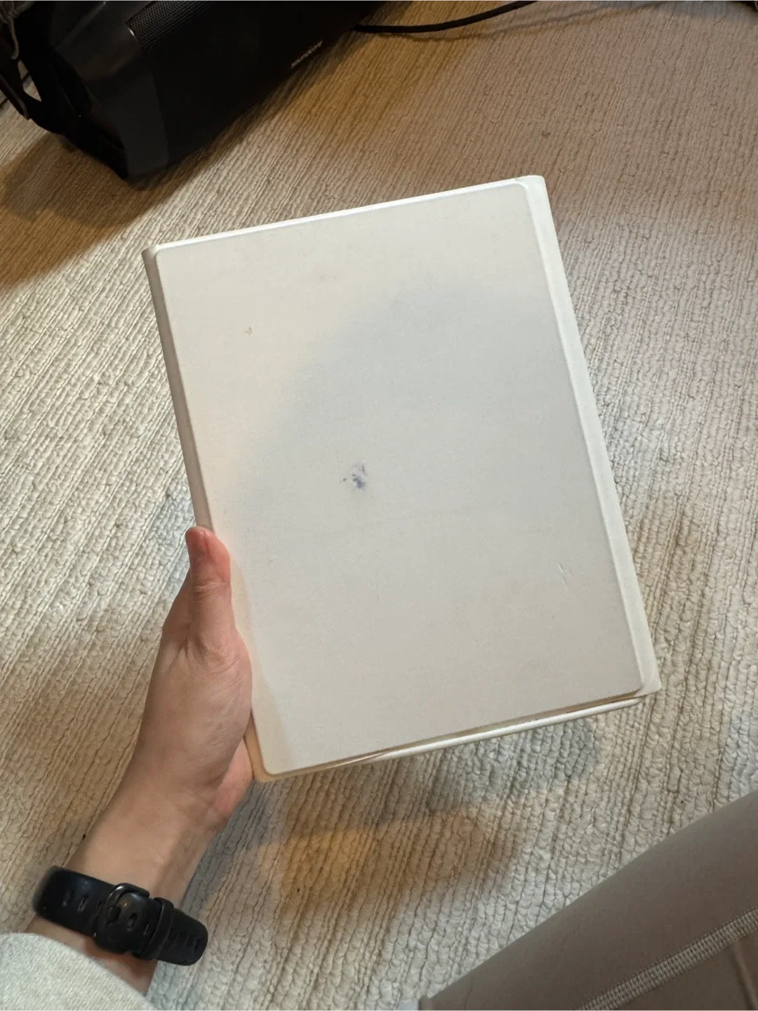 iPad Folio - White (older generation) image indicator(2)