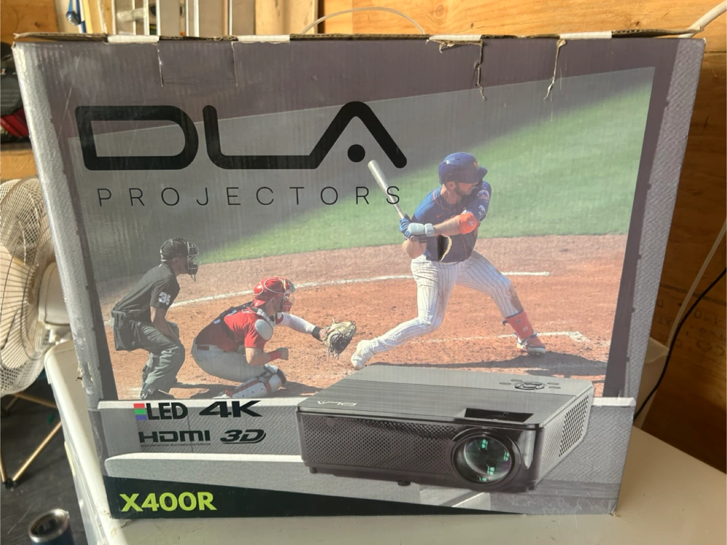 DLA Projector X400R LED 4K HDMI 3D