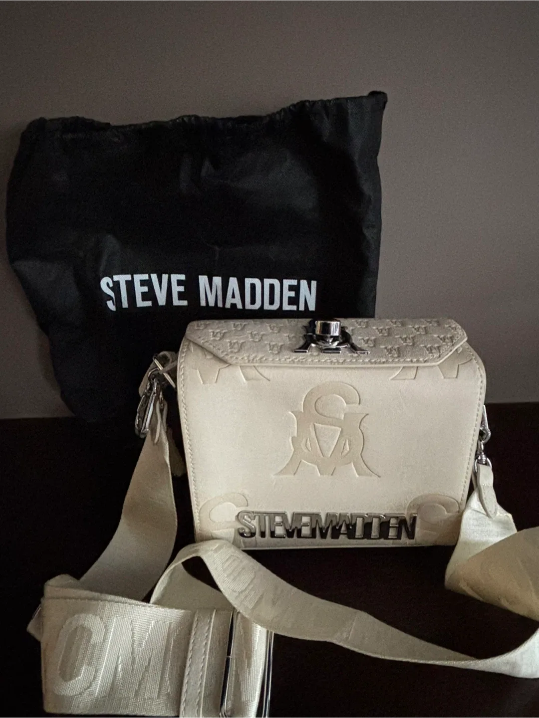 ✨ Brand New Steve Madden Crossbody Bag – Cream / Beige ✨