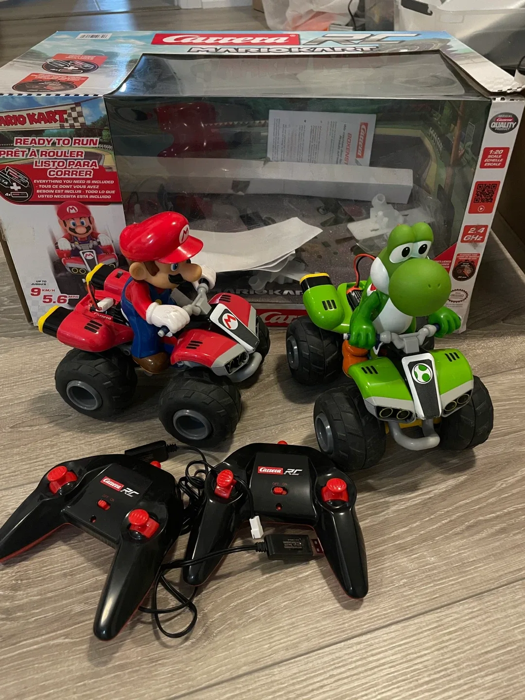 Carrera Mario Kart RC Ready to Run Set image indicator(2)