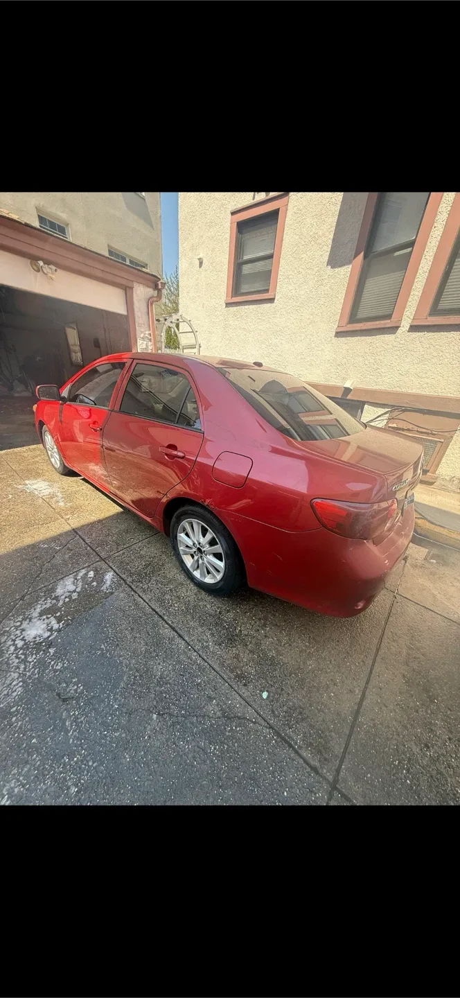 Red Toyota Corolla - 129k miles image indicator(4)