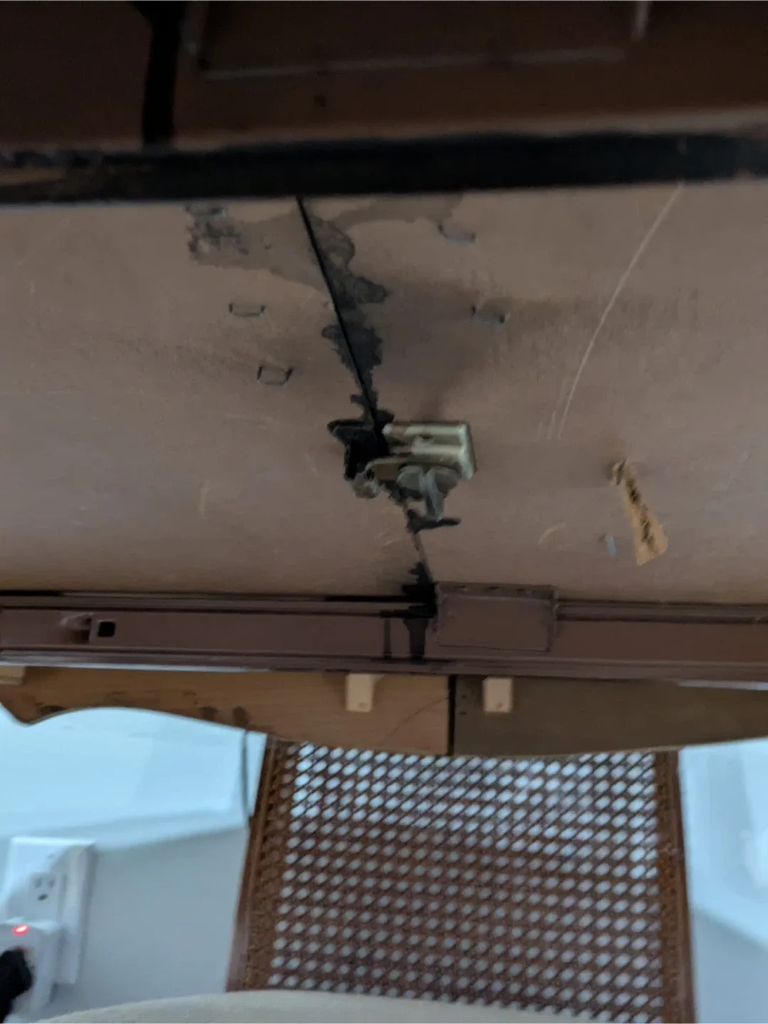 Dining Table with 4 Chairs - Wood image indicator(3)