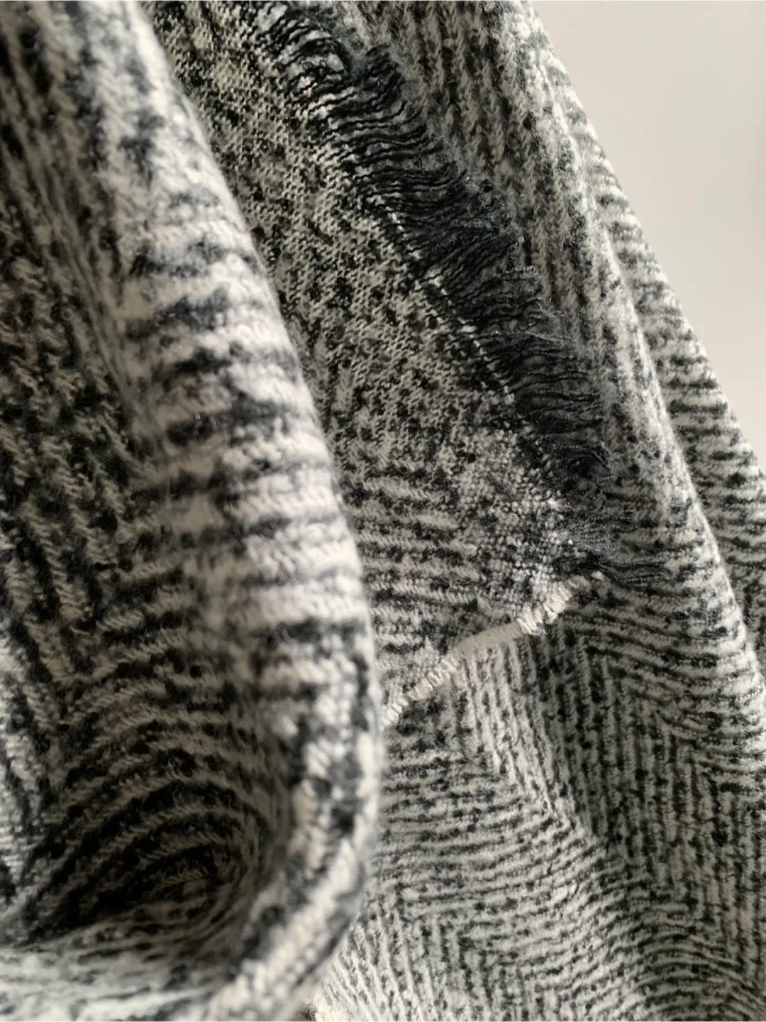 🆕Cozy Herringbone Winter Scarf Shawl image indicator(4)