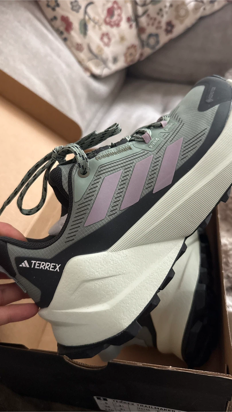 BNWT Adidas Terrex Trailmaker 2 GTX W - Women's Size 5 - photo 3