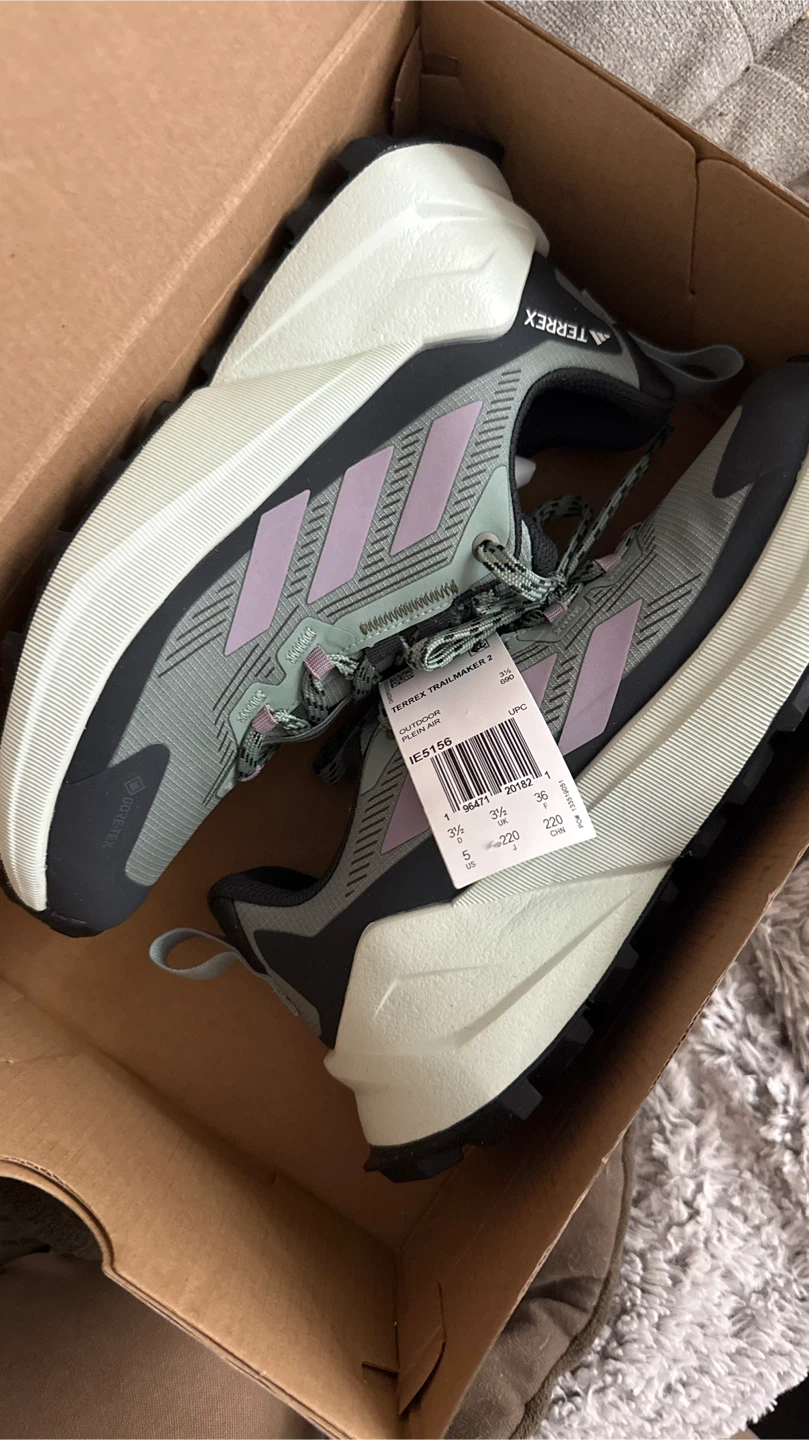 BNWT Adidas Terrex Trailmaker 2 GTX W - Women's Size 5 - photo 2