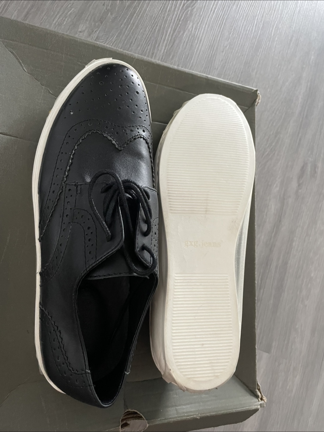 Gxg Jeans Black & White Shoes