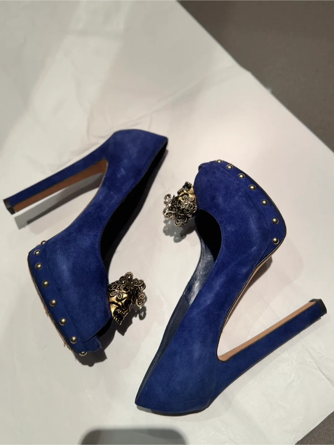 Alexander McQueen Blue Suede Heels - Size 37 image indicator(4)