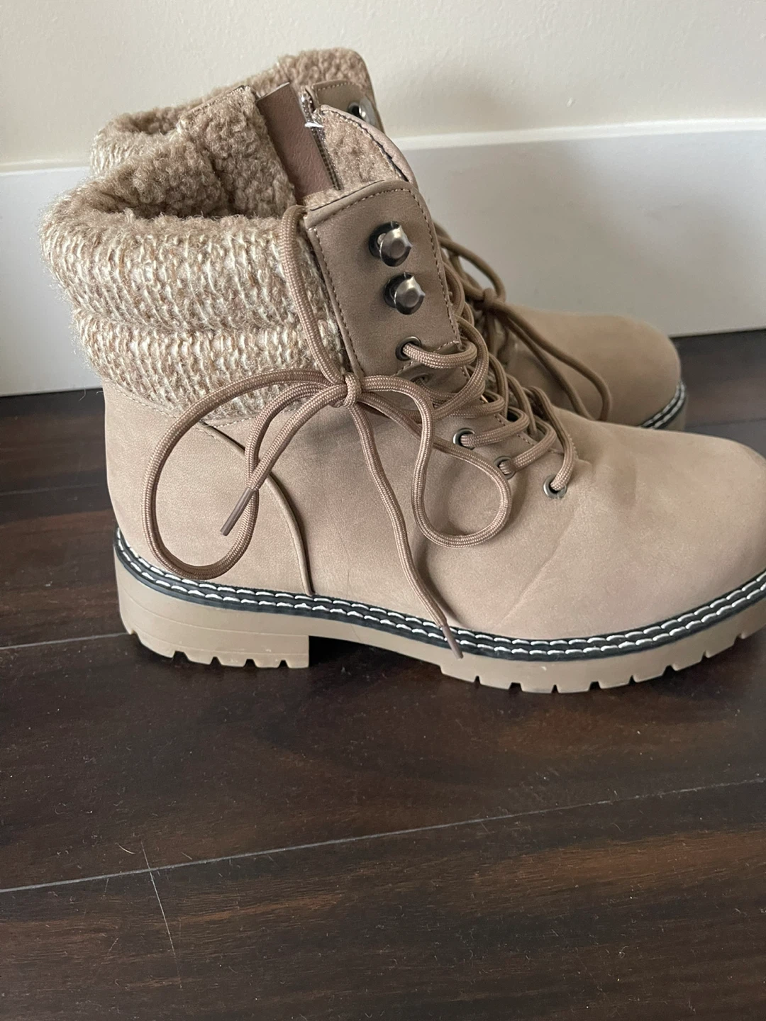 Beige Lace-Up Winter Boots - Size 10 - photo 2