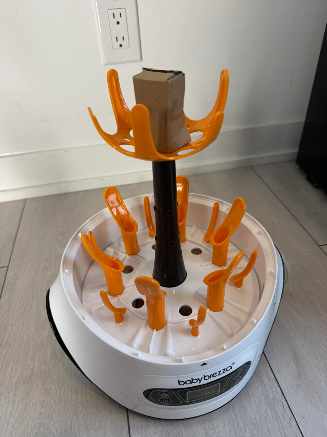 Baby Brezza One Step Sterilizer Dryer 4-in-1 (Like New) image indicator(5)