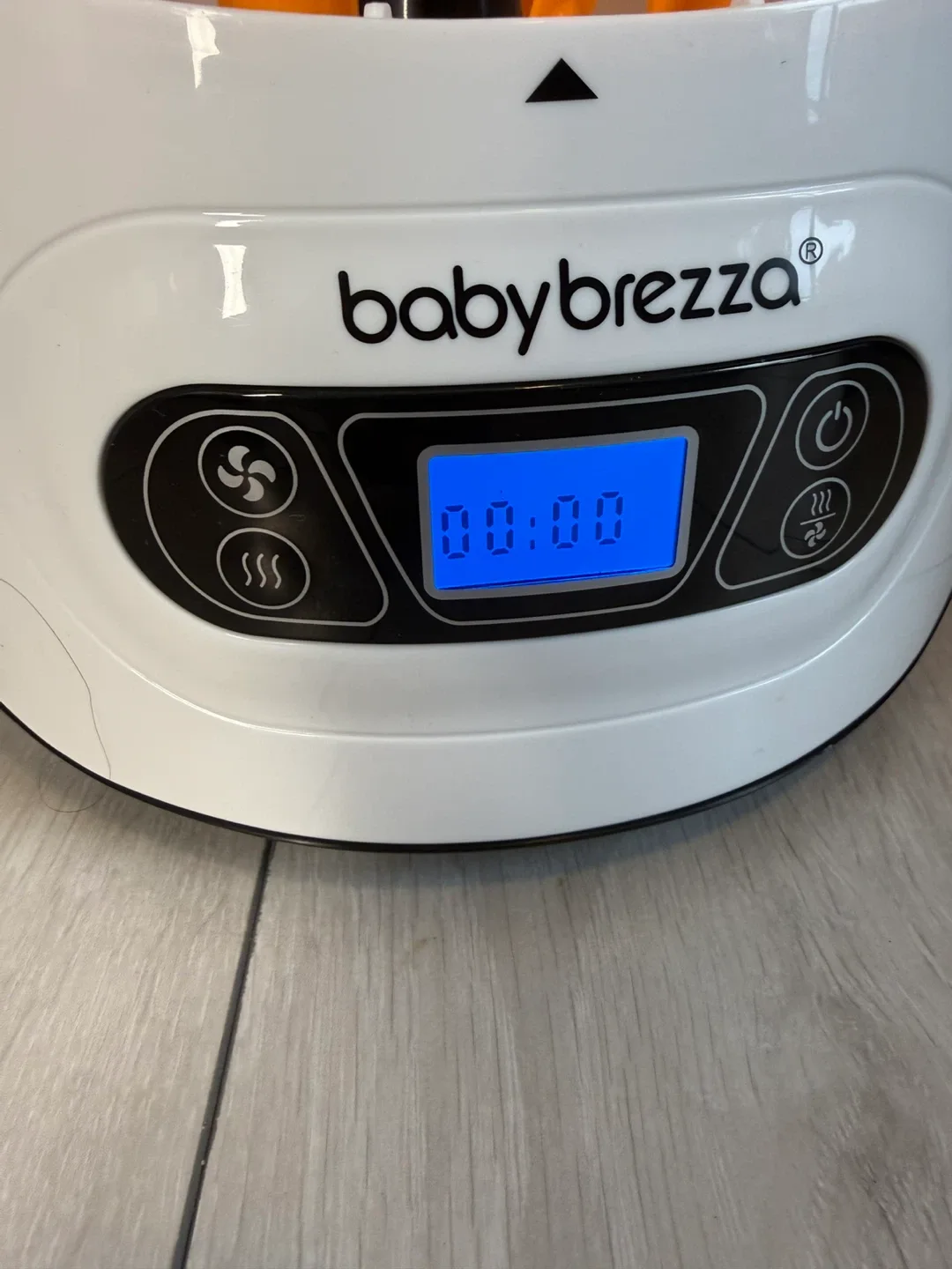 Baby Brezza One Step Sterilizer Dryer 4-in-1 (Like New) image indicator(6)