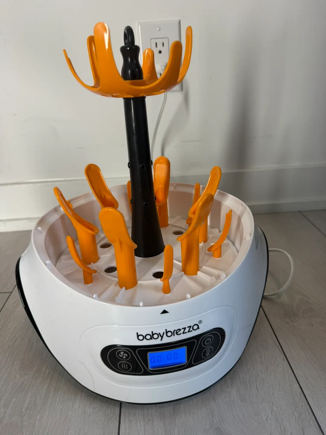 Baby Brezza One Step Sterilizer Dryer 4-in-1 (Like New) image indicator(7)