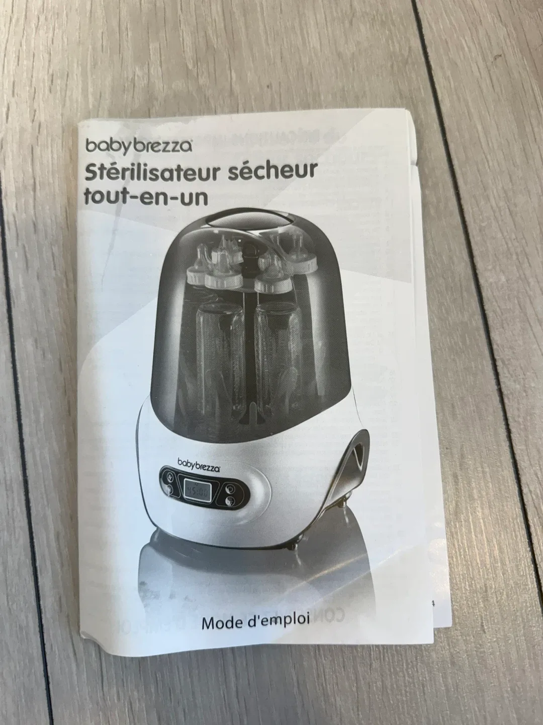 Baby Brezza One Step Sterilizer Dryer 4-in-1 (Like New) image indicator(9)