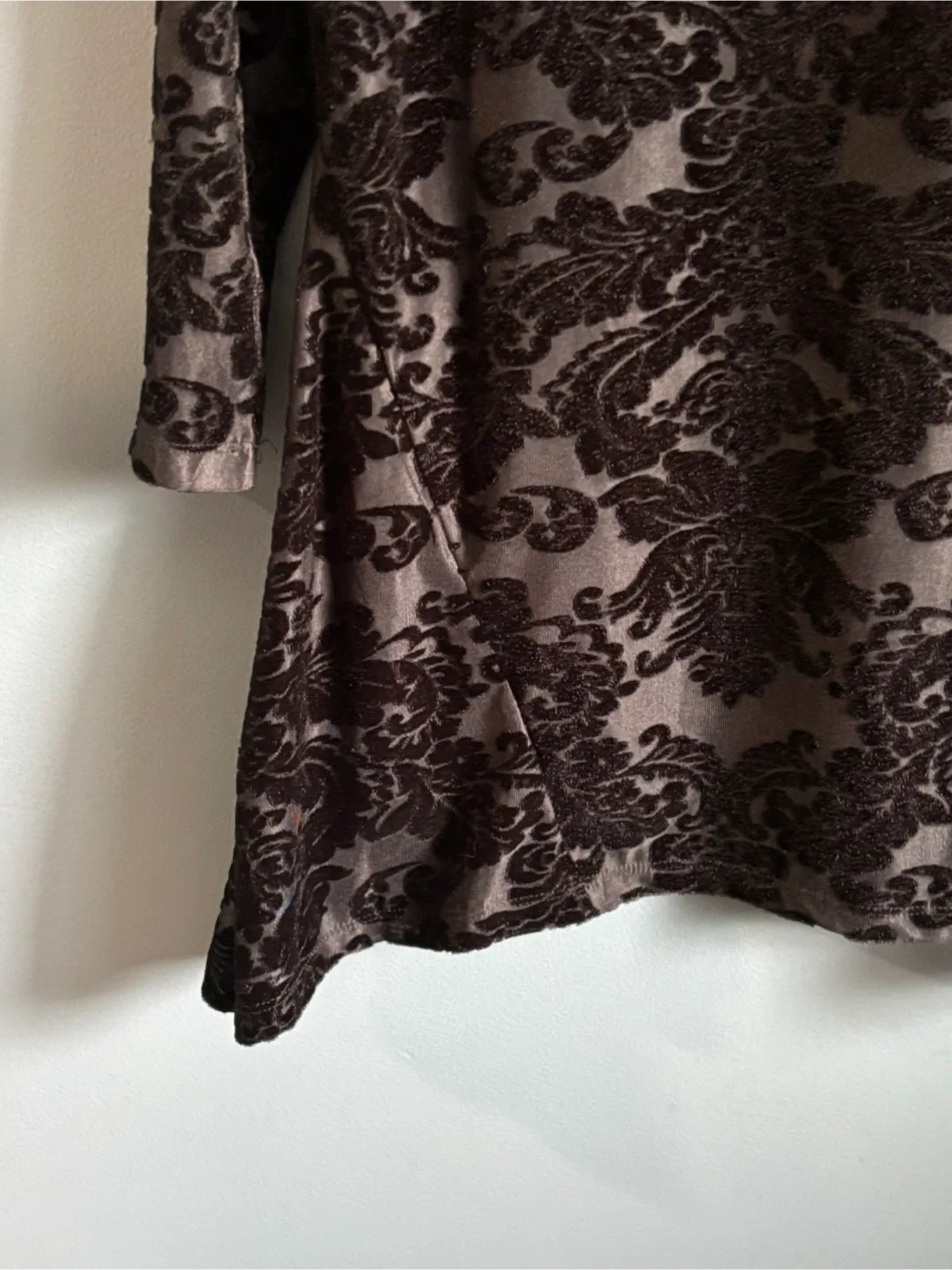 Amanda Green Velvet Dress - Size S/P image indicator(7)