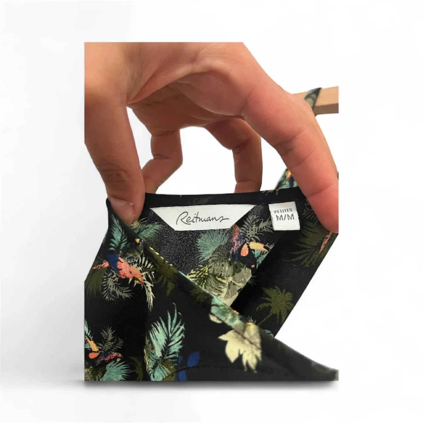 Reitmans Floral Tank Top - Size M/M image indicator(3)