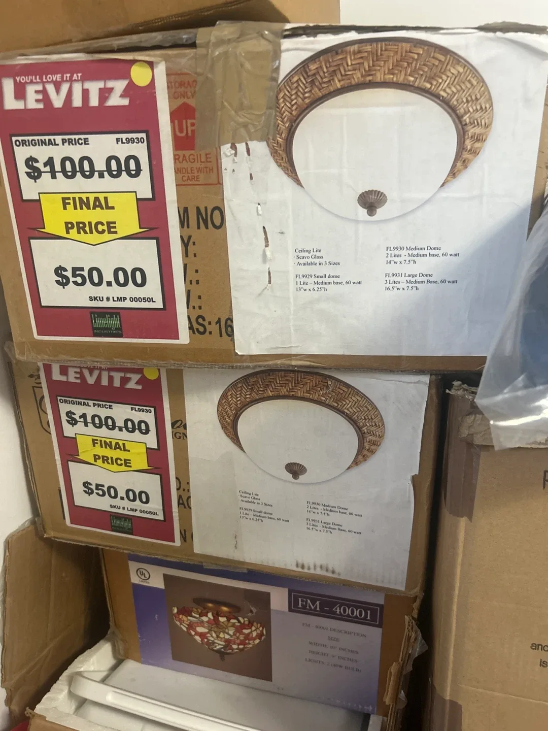 Levitz Ceiling Light Fixture 🥕 thumbnail