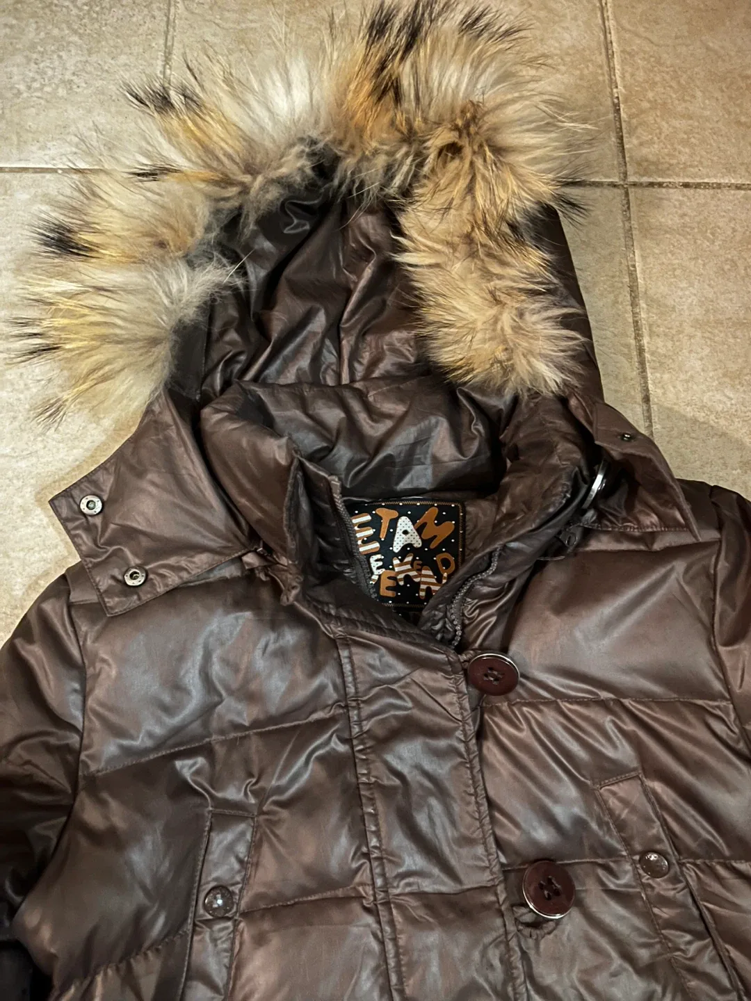 Women’s Brown Puffer Jacket (M) image indicator(2)