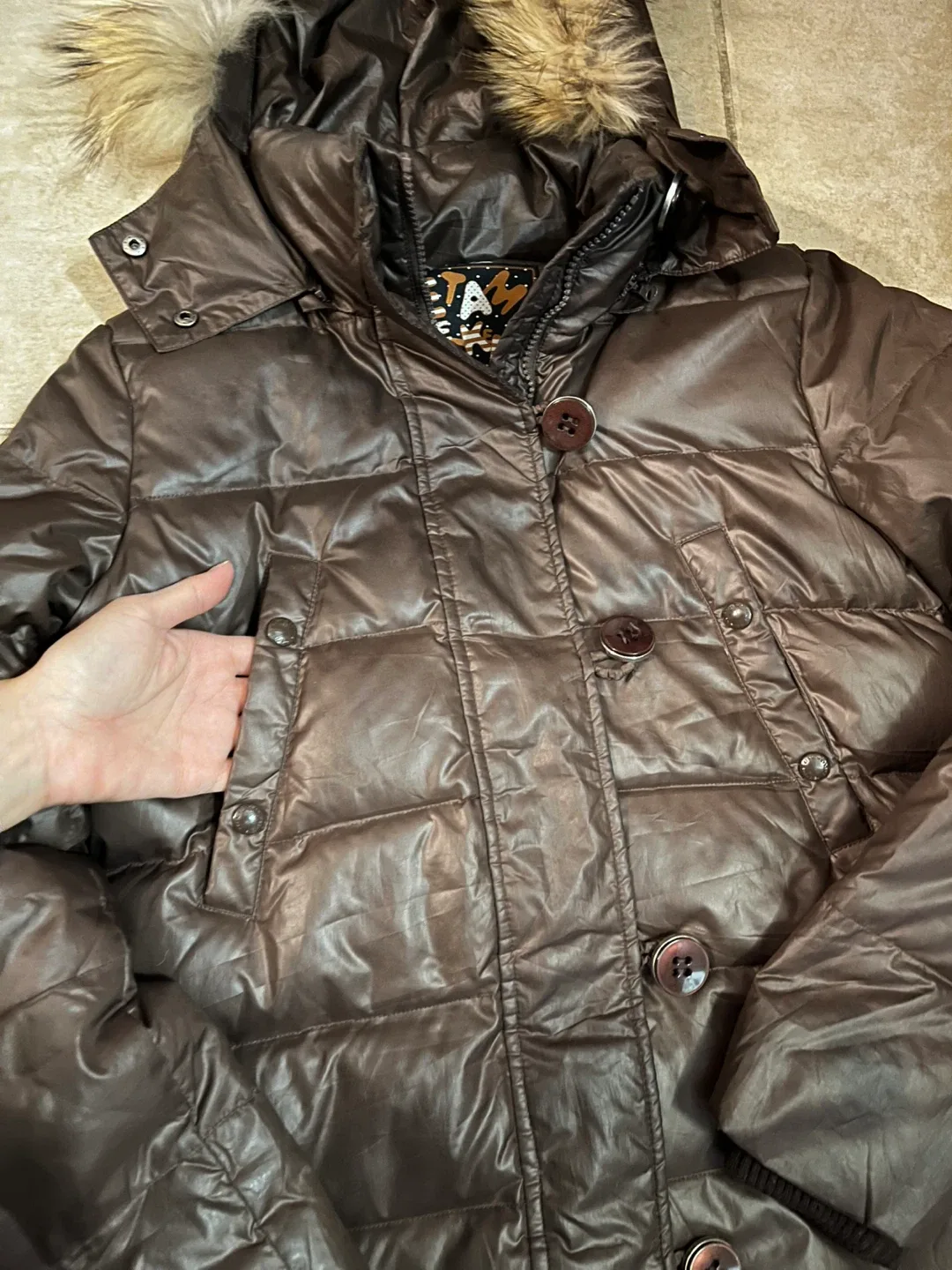 Women’s Brown Puffer Jacket (M) image indicator(3)