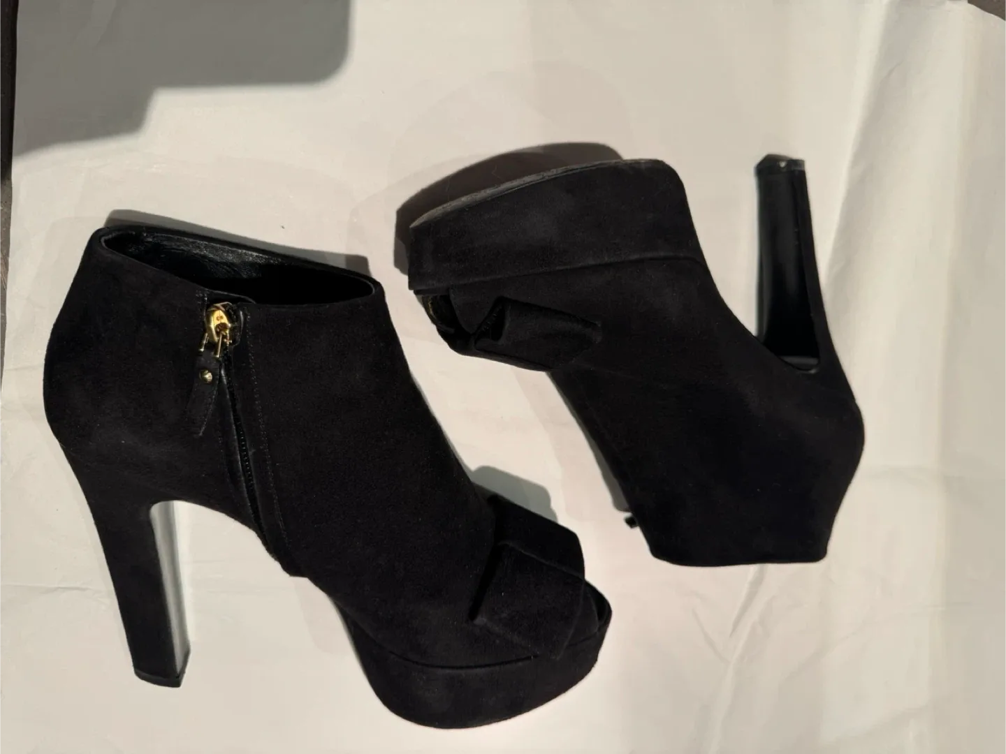 Louis Vuitton Black Suede Heels - Size 38 image indicator(6)