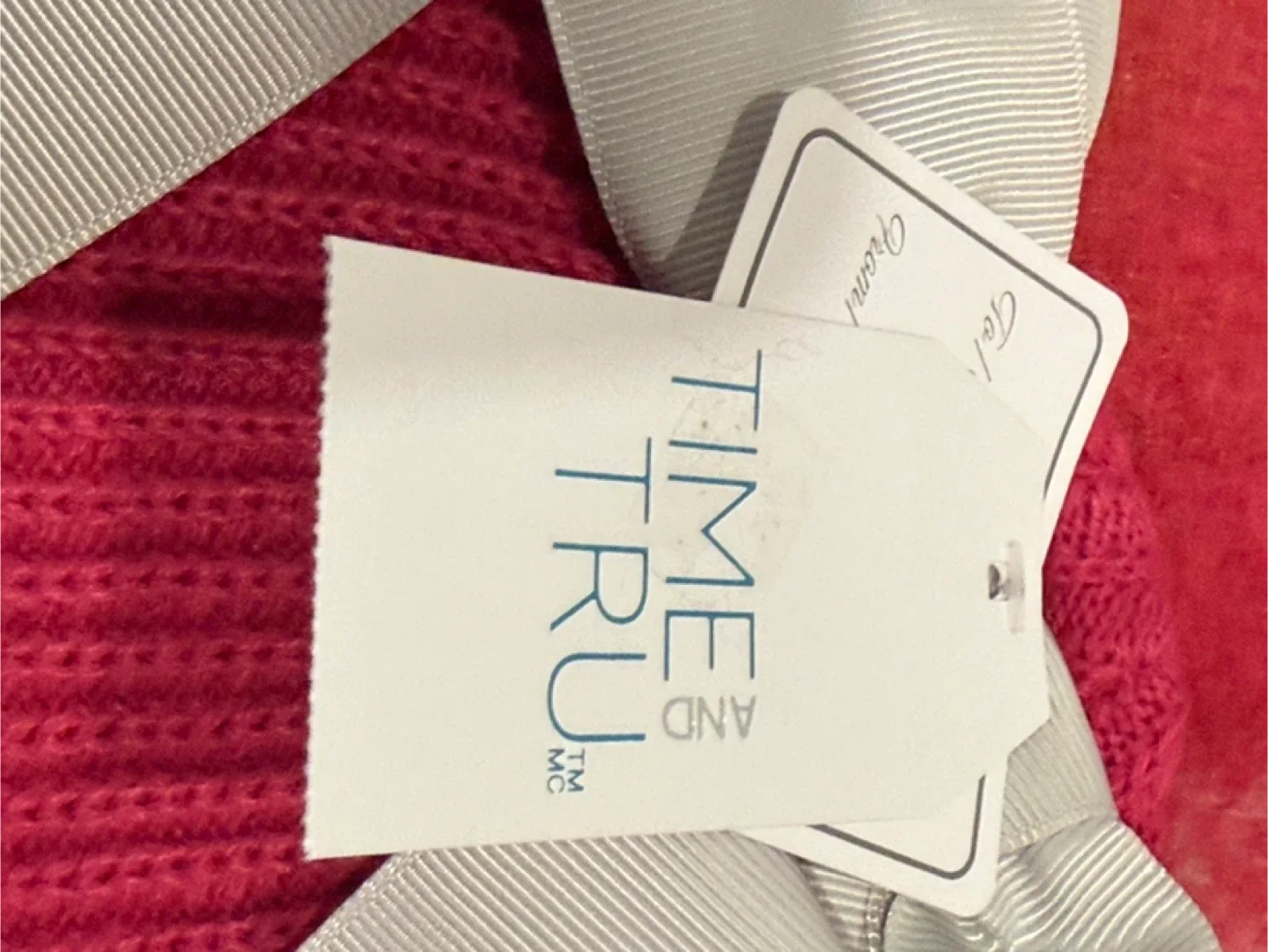 Ladies Time and Tru Scarf and Hat Set - New image indicator(2)