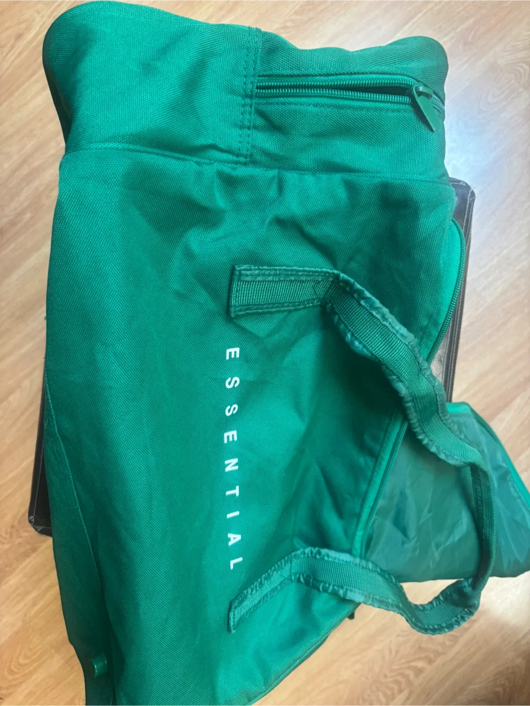 Green Duffle Bag image indicator(3)