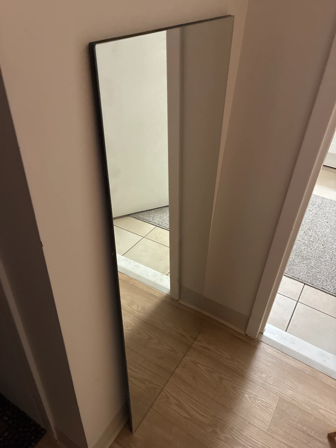 4 Mirrors - photo 2