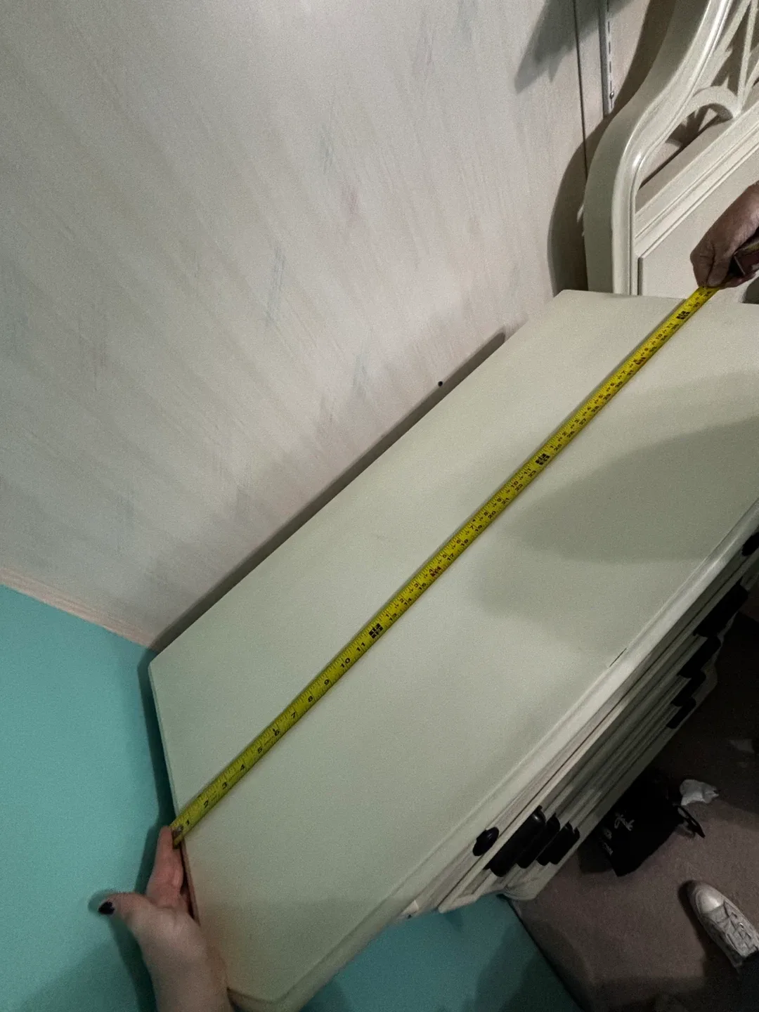 Queen Size Bed Frame with Dresser image indicator(7)