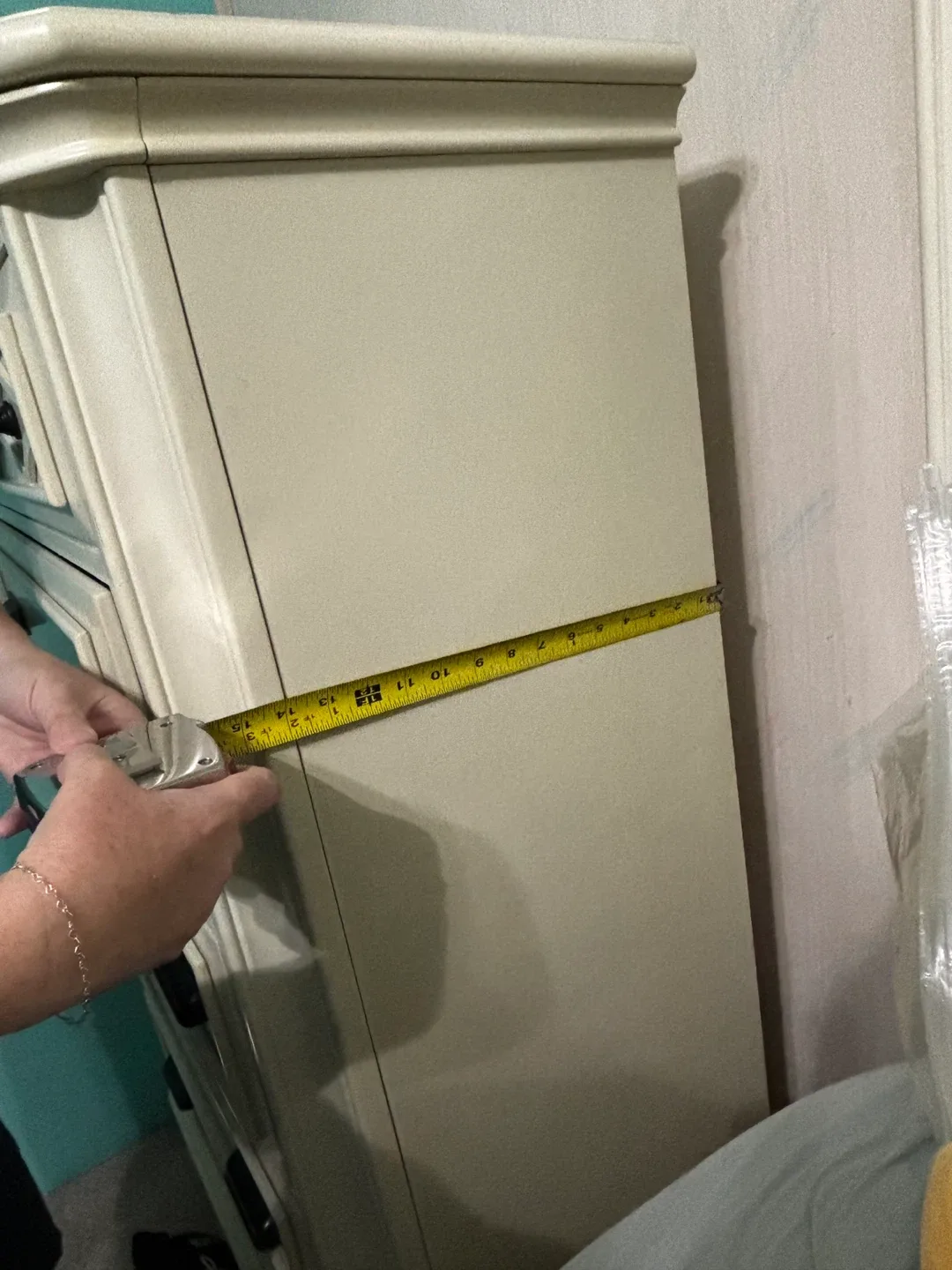 Queen Size Bed Frame with Dresser image indicator(9)