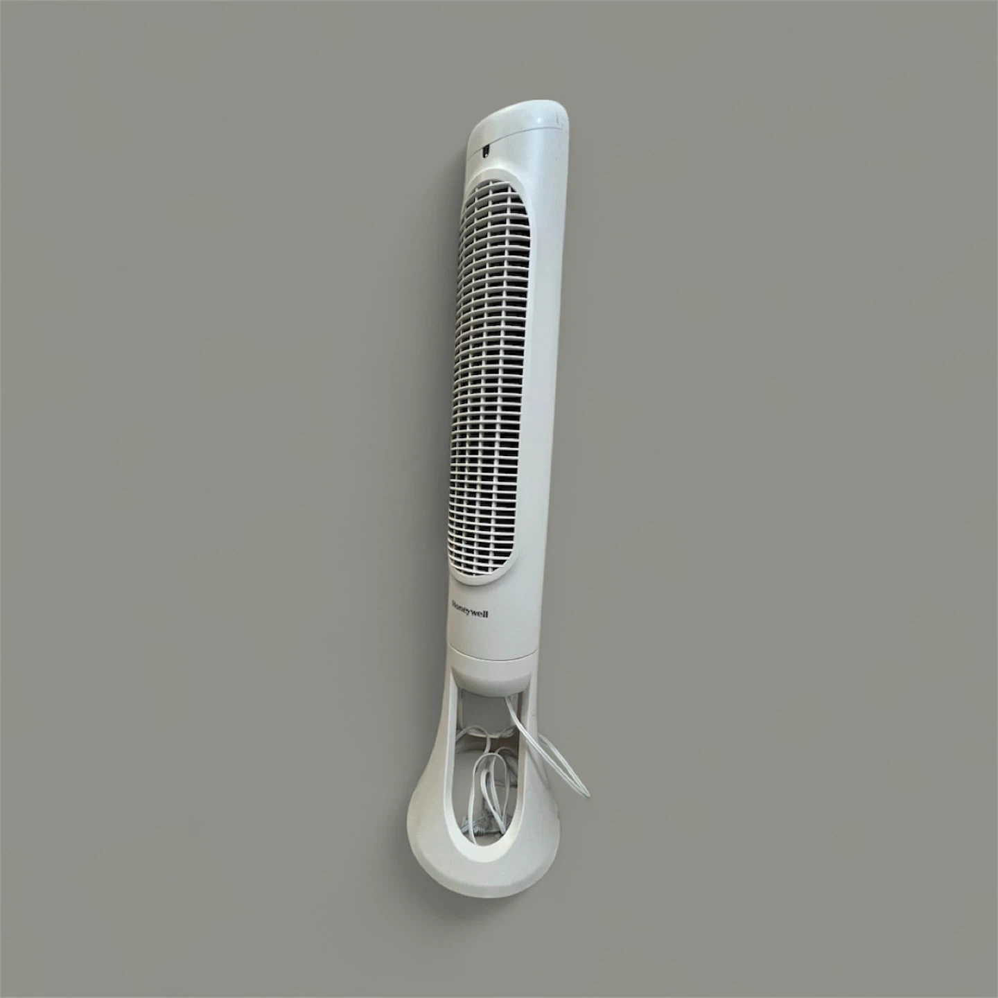 Honeywell QuietSet Tower Fan - White - photo 2