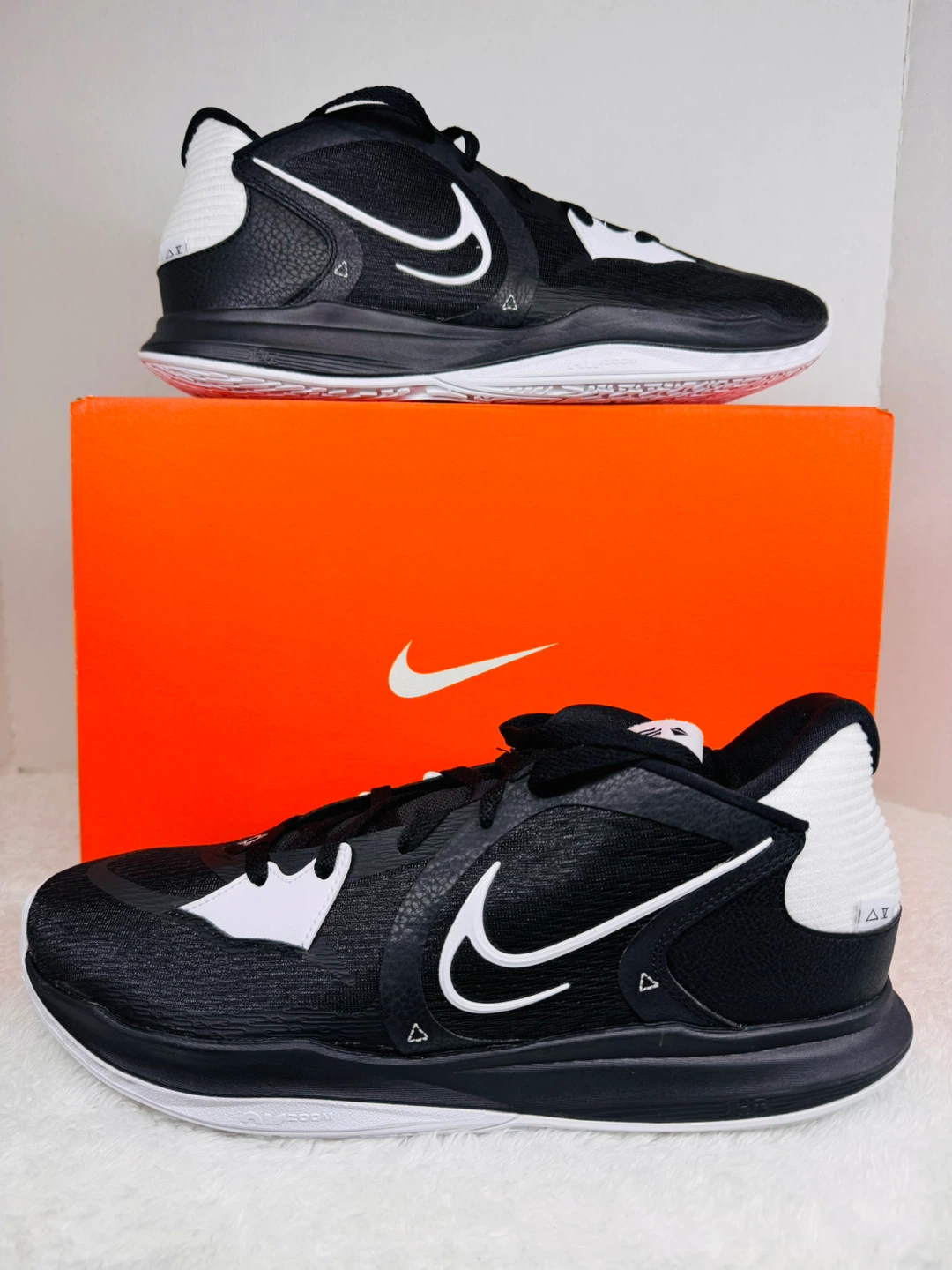 Nike Kyrie Low 5 Black/White Shoes 8.5M 10W - photo 2